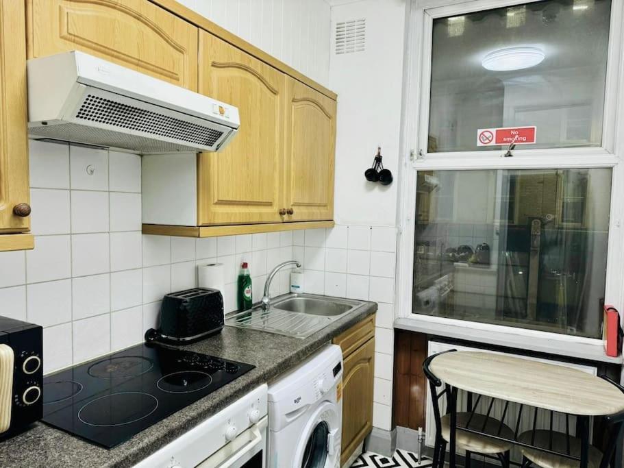 1 Bedroom Studio Next To King'S Cross St Pancreas Station Londres Exterior foto